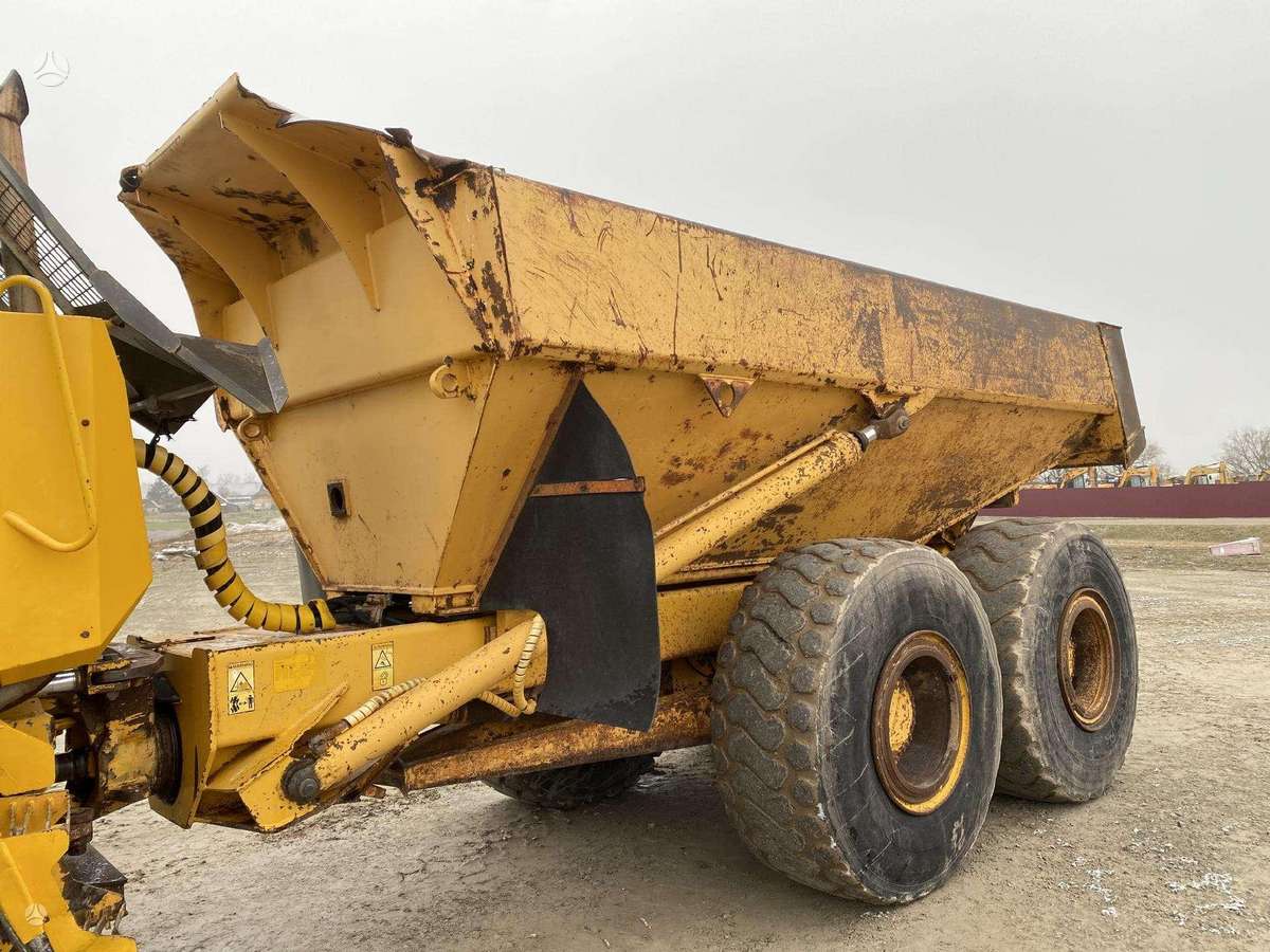 Volvo A25C, самосвалы