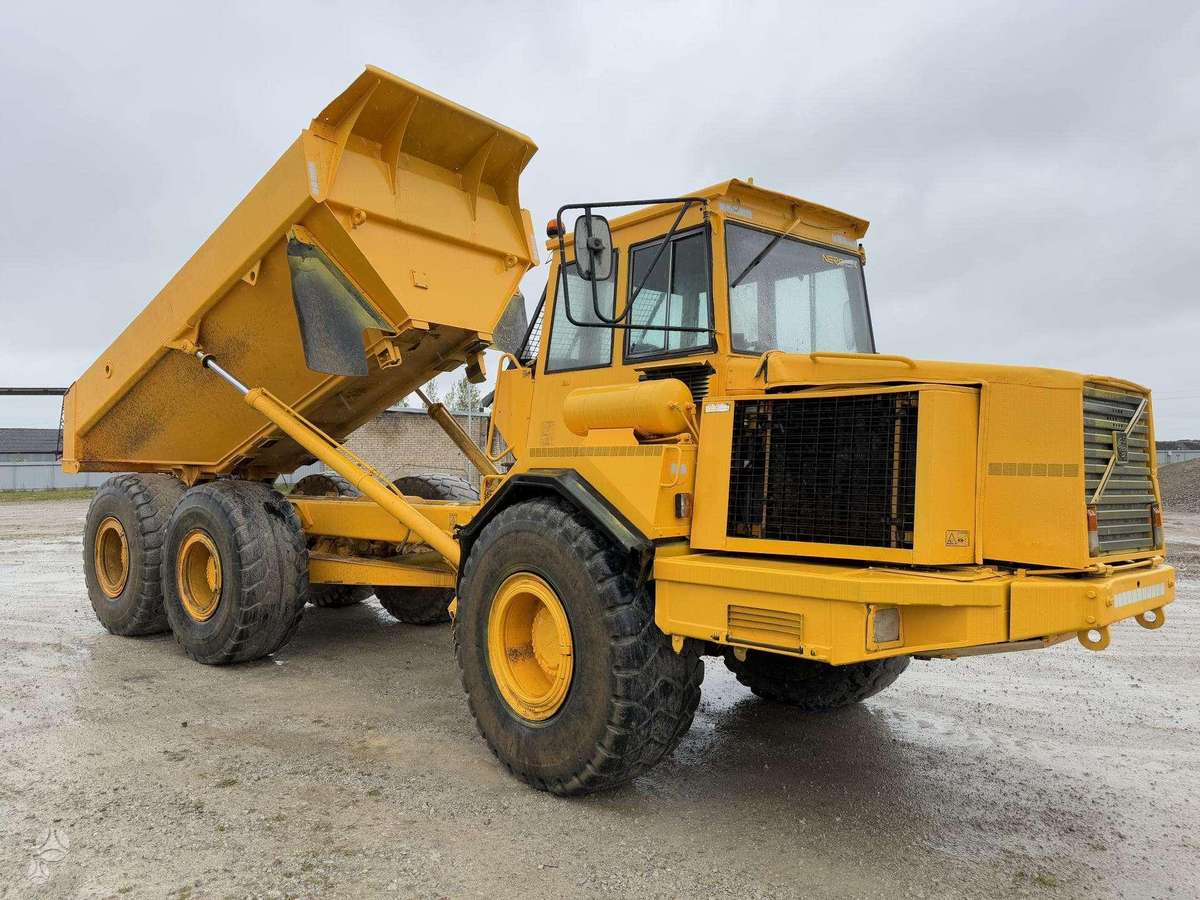 Volvo A25C, самосвалы