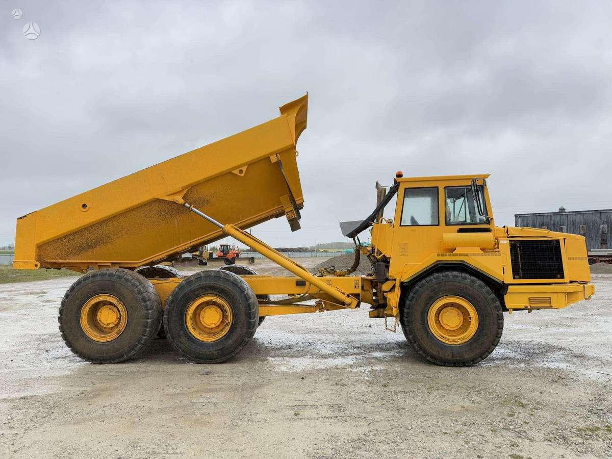 Volvo A25C, dumpers / tippers
