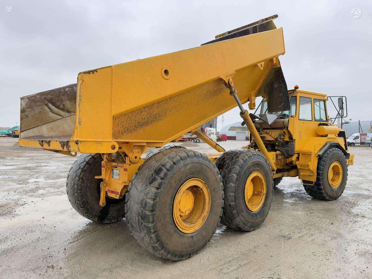 Volvo A25C, самосвалы