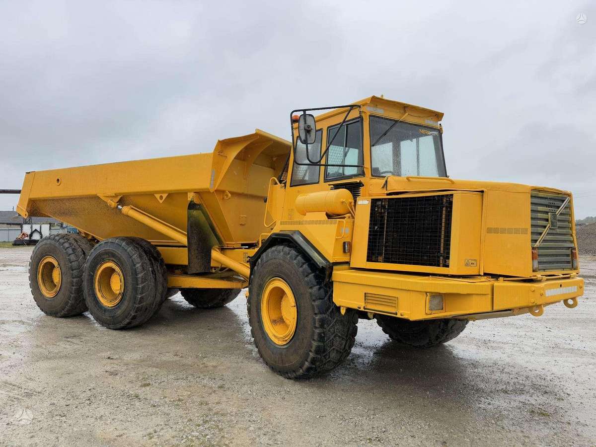 Volvo A25C, самосвалы