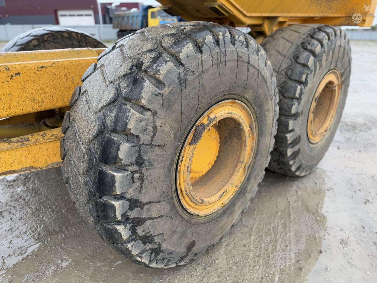 Volvo A25C, самосвалы