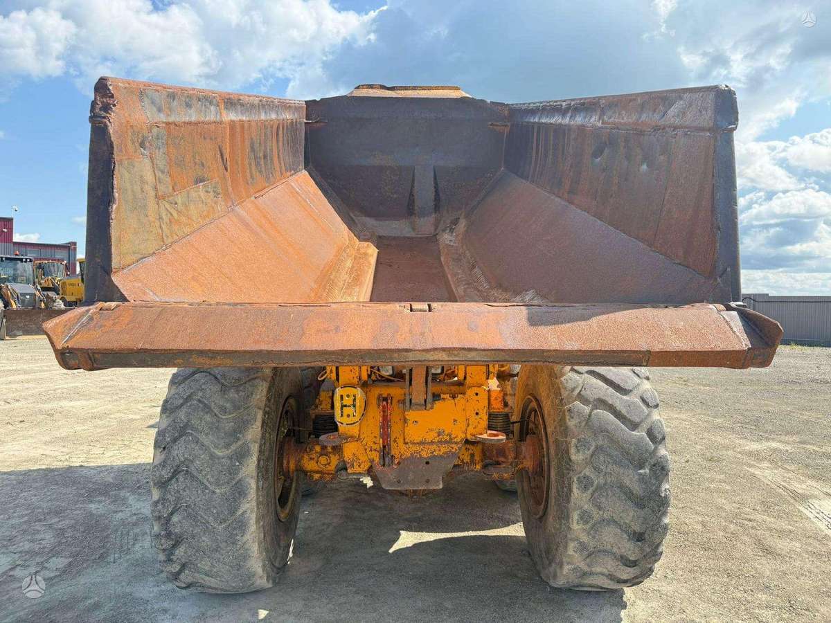 Volvo A25C, самосвалы