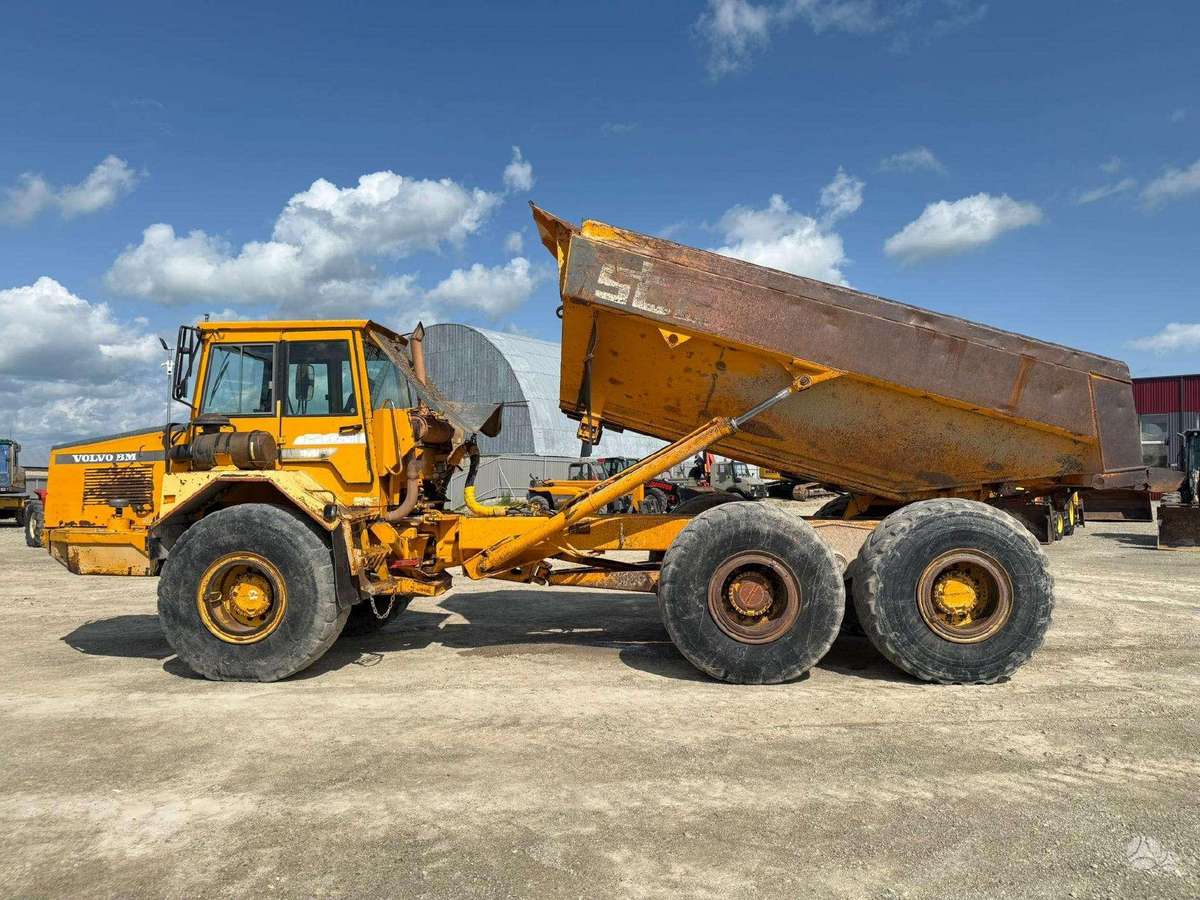 Volvo A25C, самосвалы