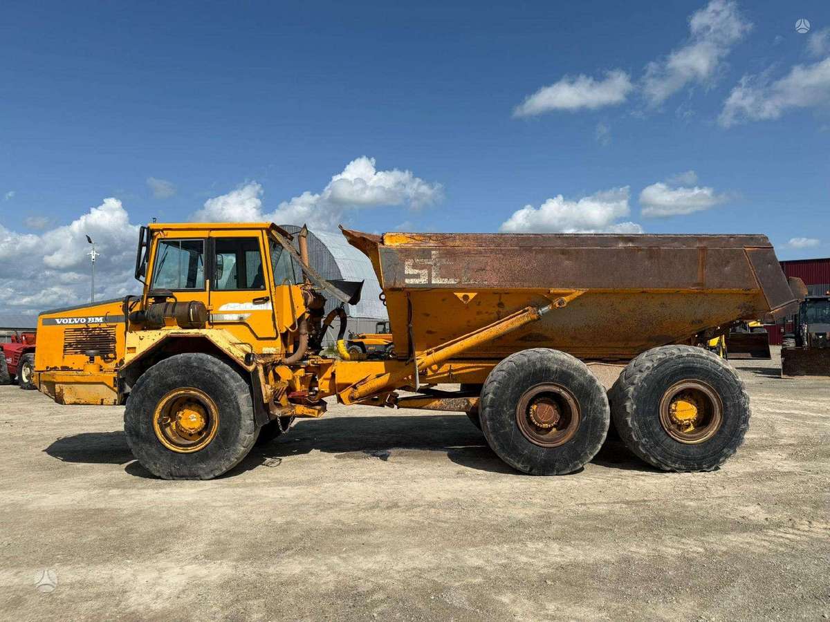 Volvo A25C, самосвалы