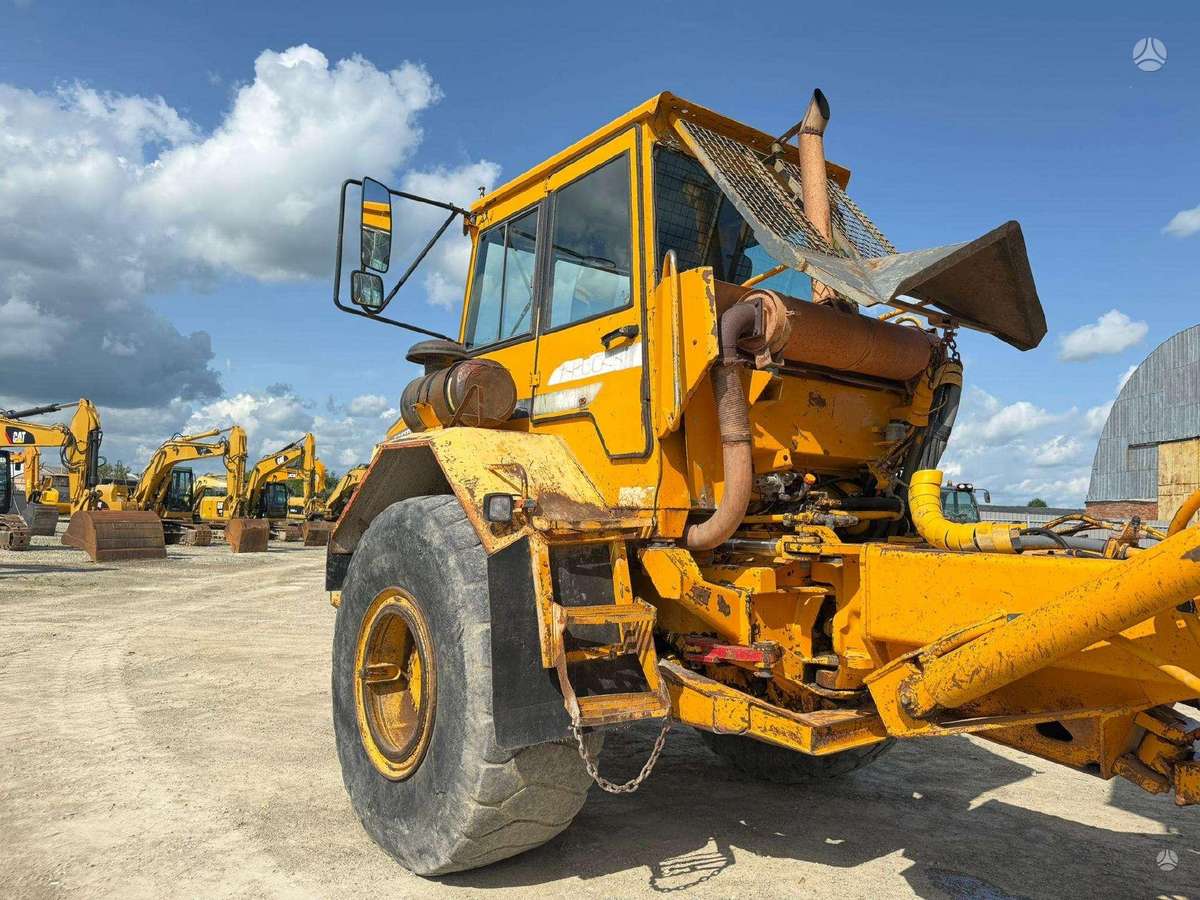 Volvo A25C, самосвалы