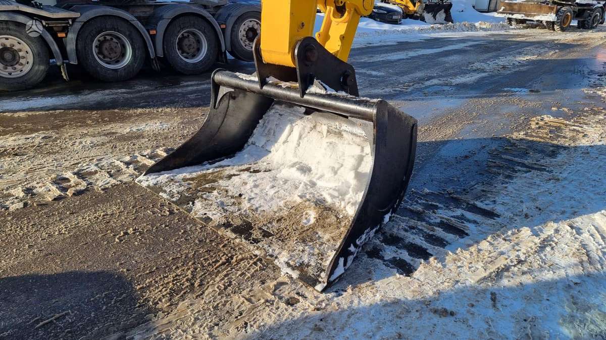 JCB 220X LONG, excavator