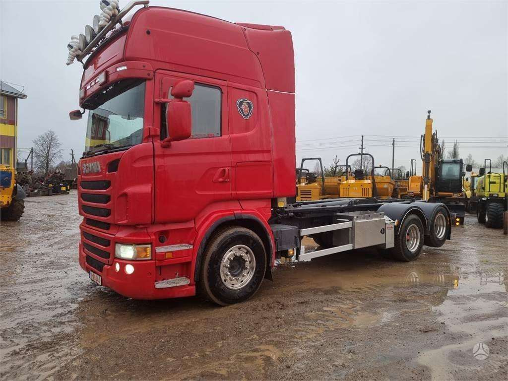 Scania R 620, hooklift trucks