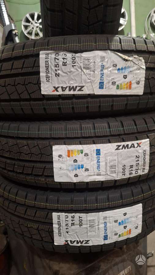 Zmax, winter 215/70 R16