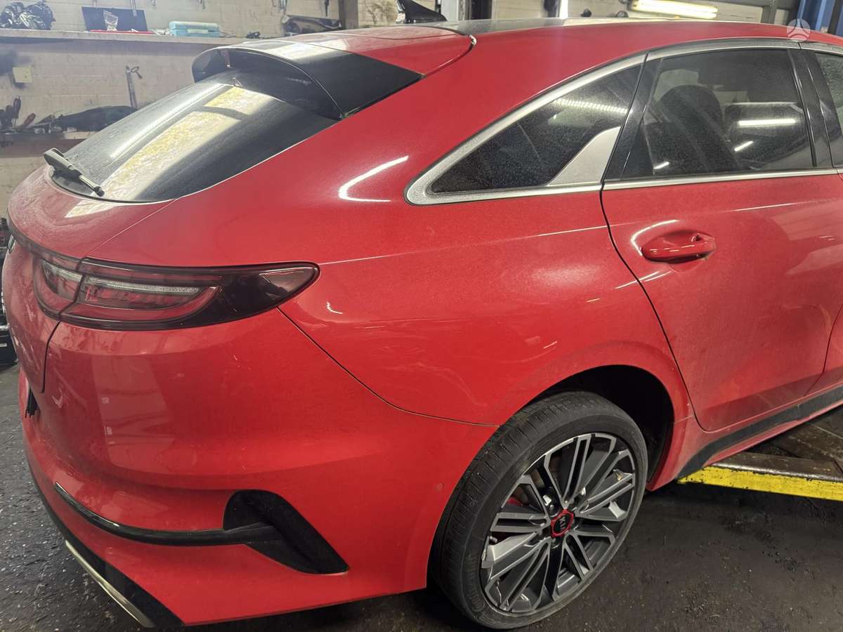 Kia ProCeed