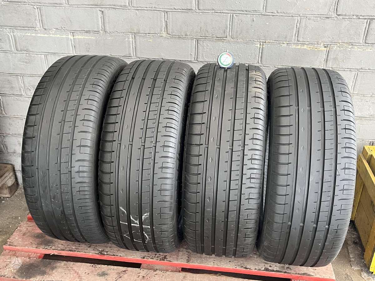 Accelera PHI-R, vasarinės 225/45 R19