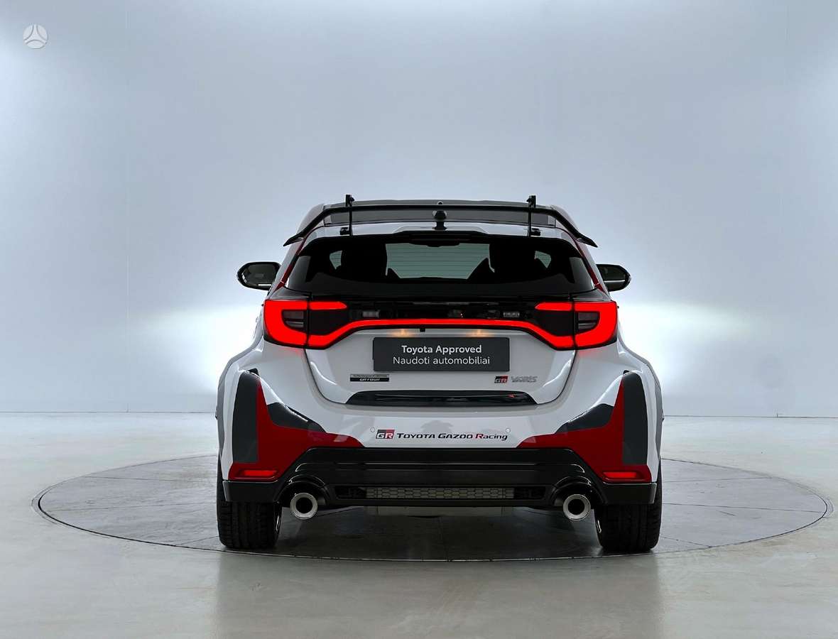 Toyota GR Yaris - 4