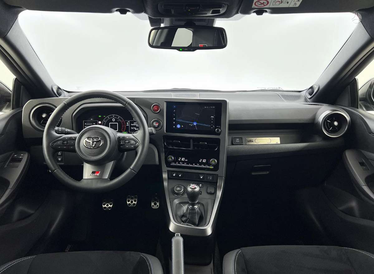 Toyota GR Yaris - 8