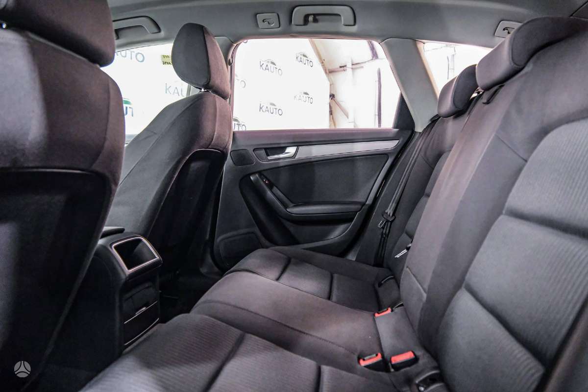 Audi A4, 2.0 l., Универсал