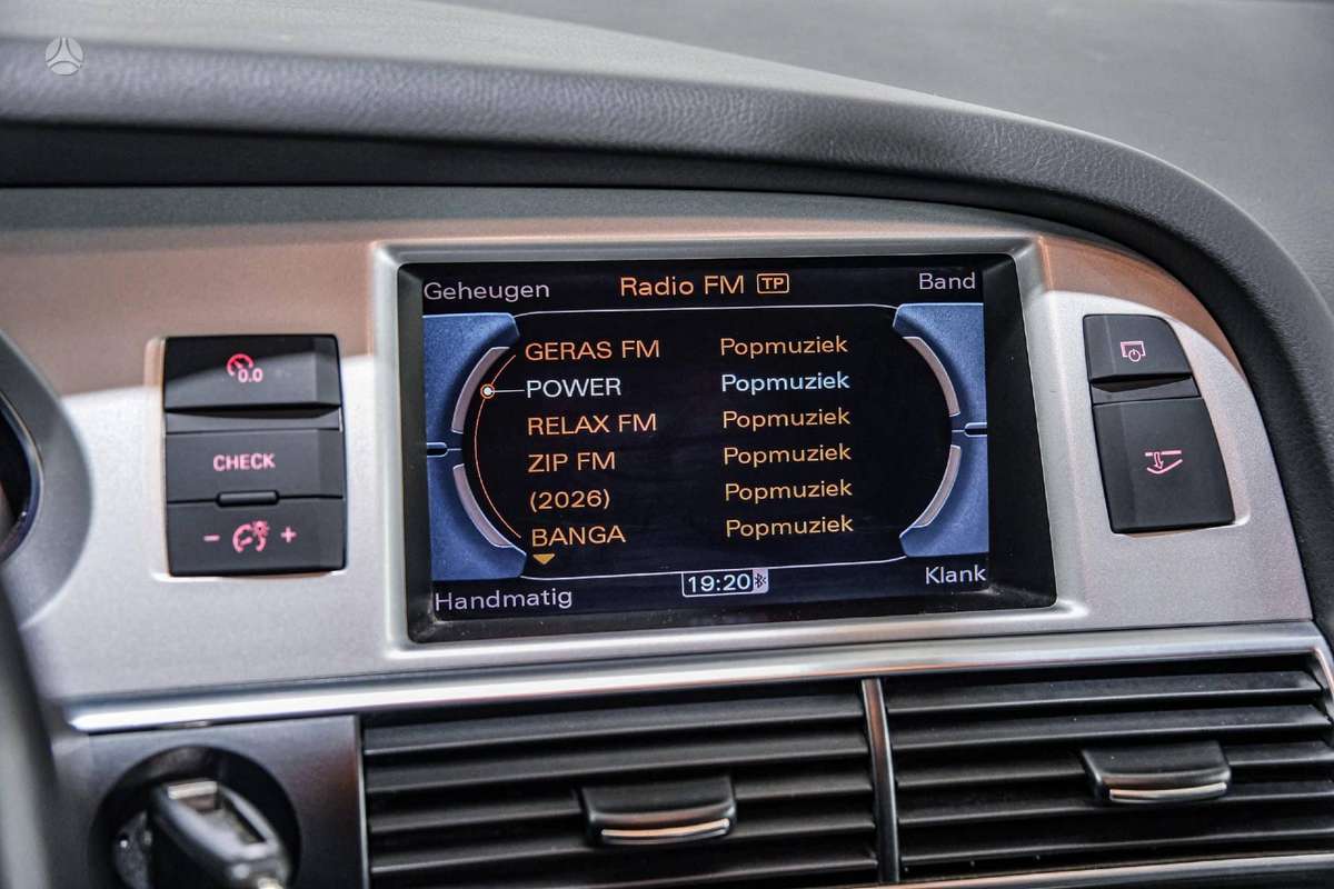 Audi A6, 2.0 l., Универсал