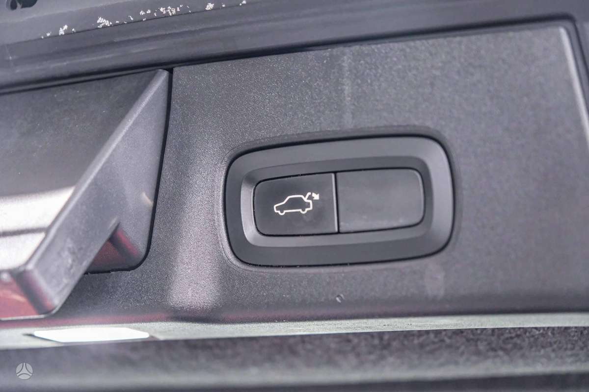 Volvo V90, 2.0 l., Универсал