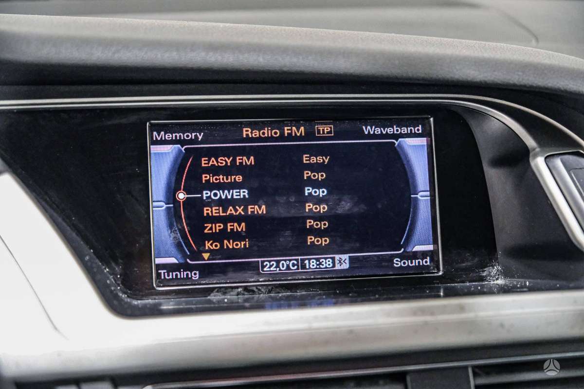Audi A4, 2.0 l., Универсал