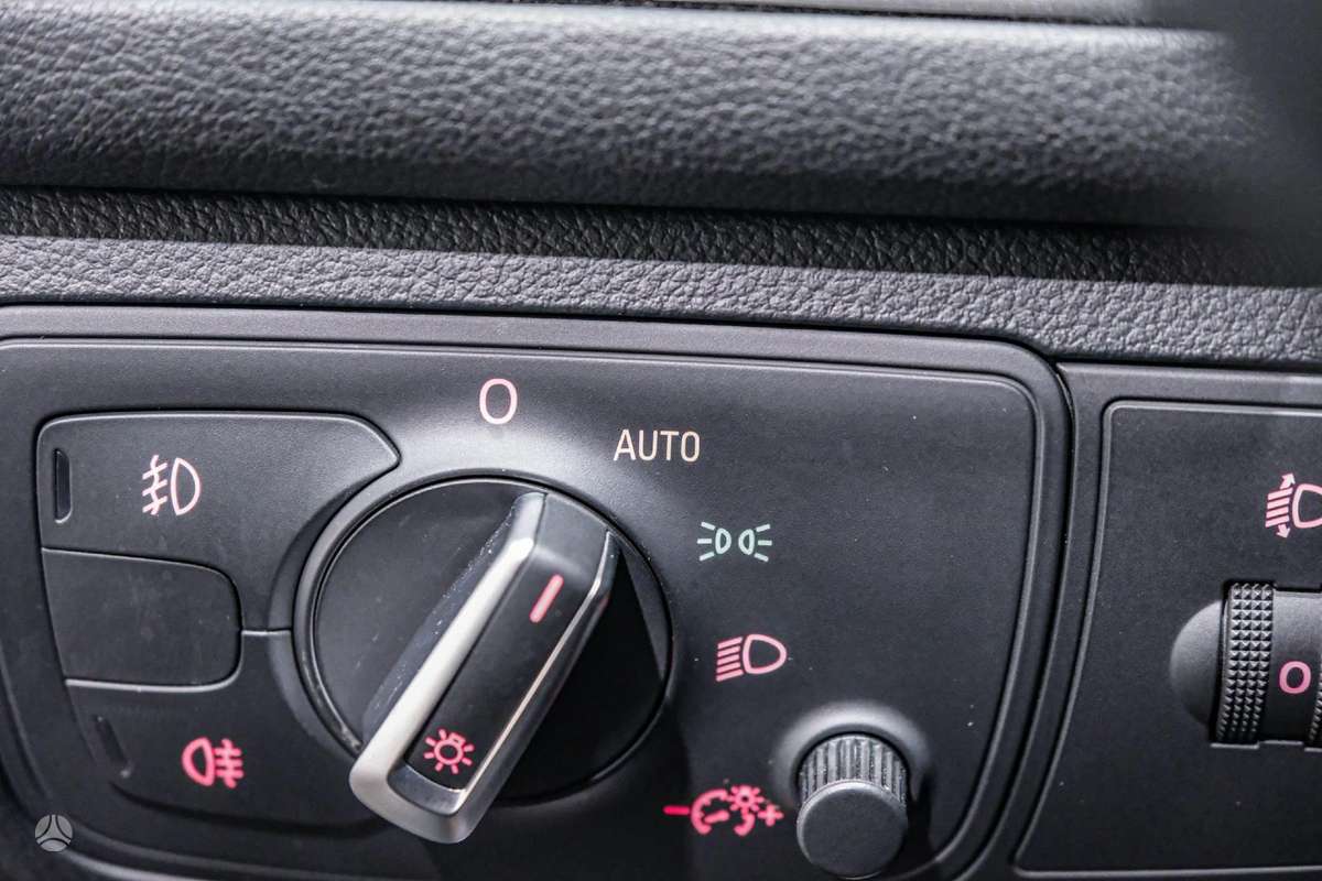 Audi A6, 2.0 l., Универсал