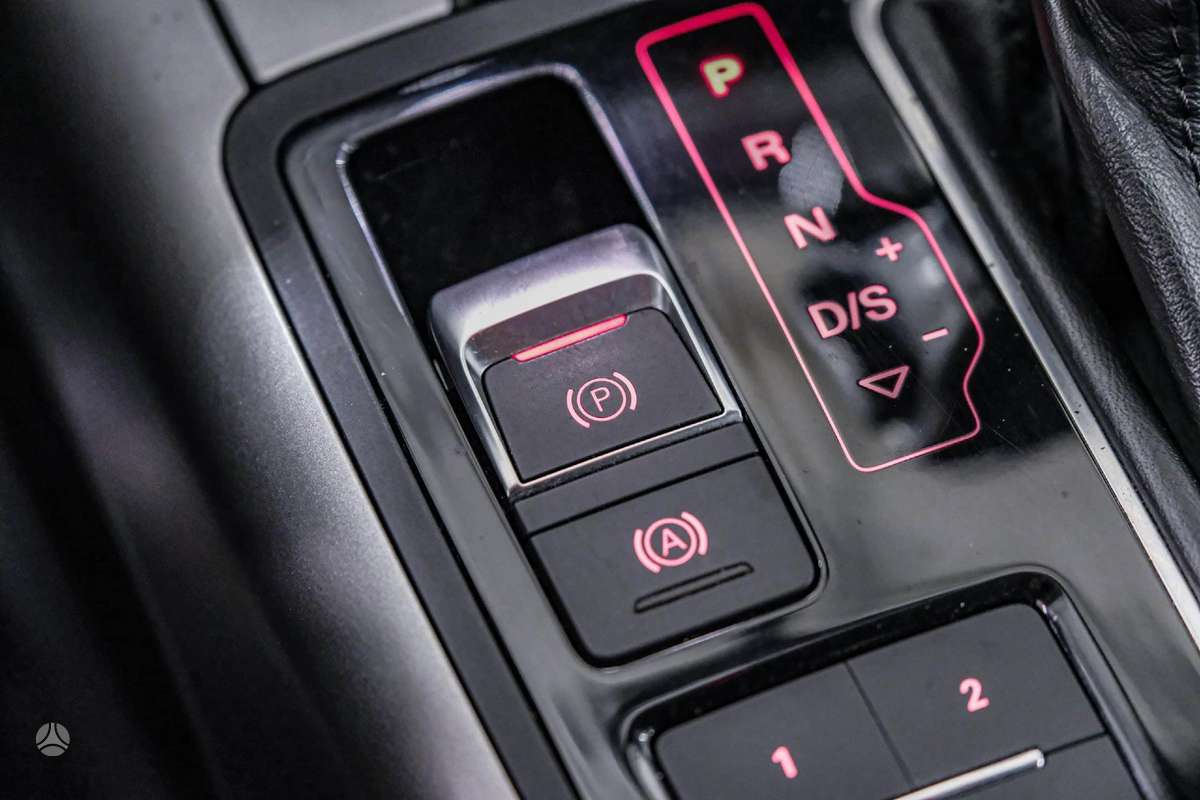 Audi A6, 2.0 l., Универсал