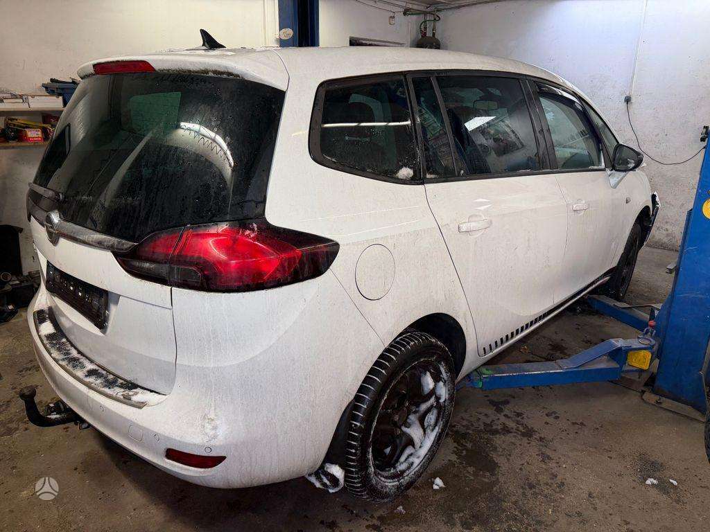Opel Zafira