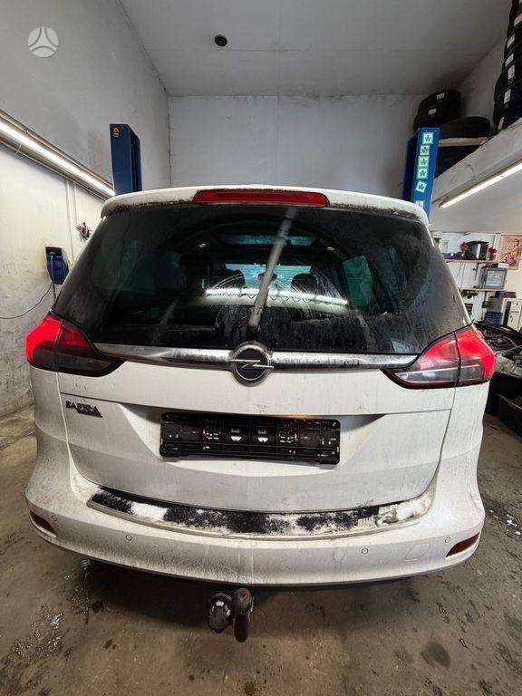 Opel Zafira