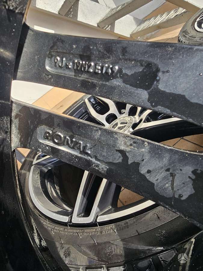 Mercedes-Benz E-Class Original, light alloy, R19