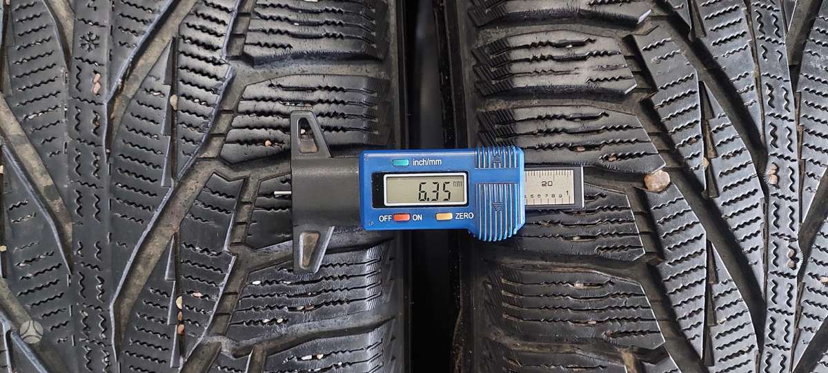 Nokian, зимние 235/60 R17