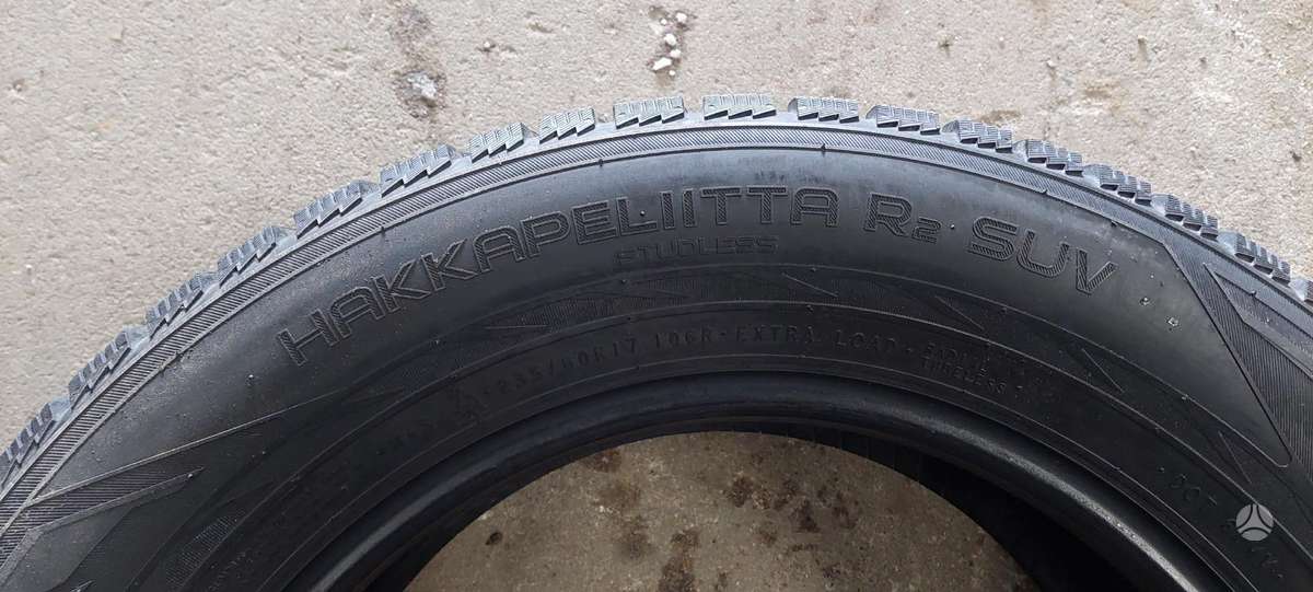 Nokian, зимние 235/60 R17