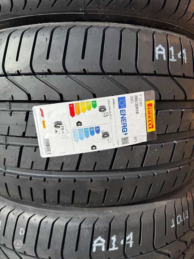 Pirelli P ZERO, летние 285/35 R18