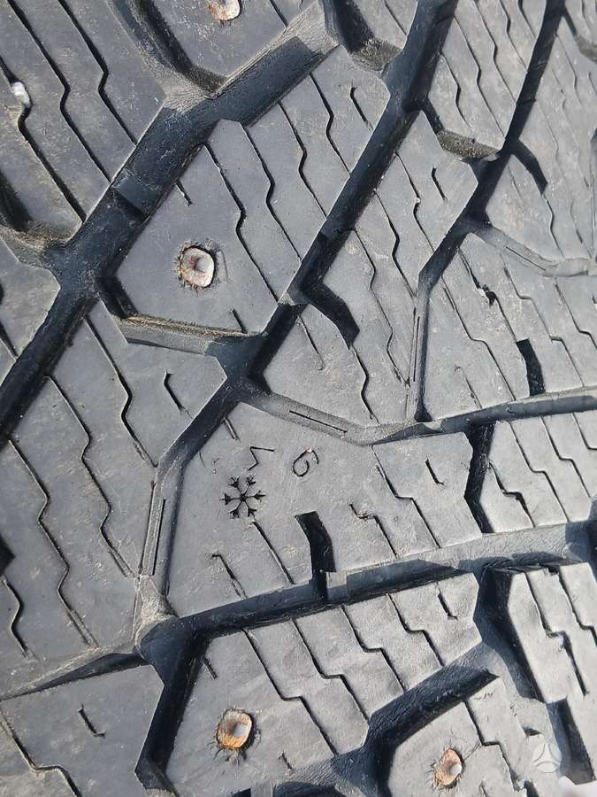 Nokian, winter 235/65 R16