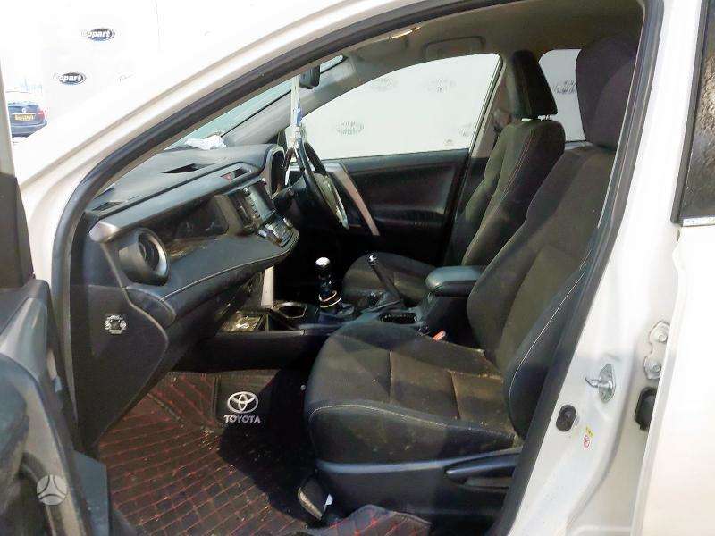 Toyota RAV4 rezerves daļās