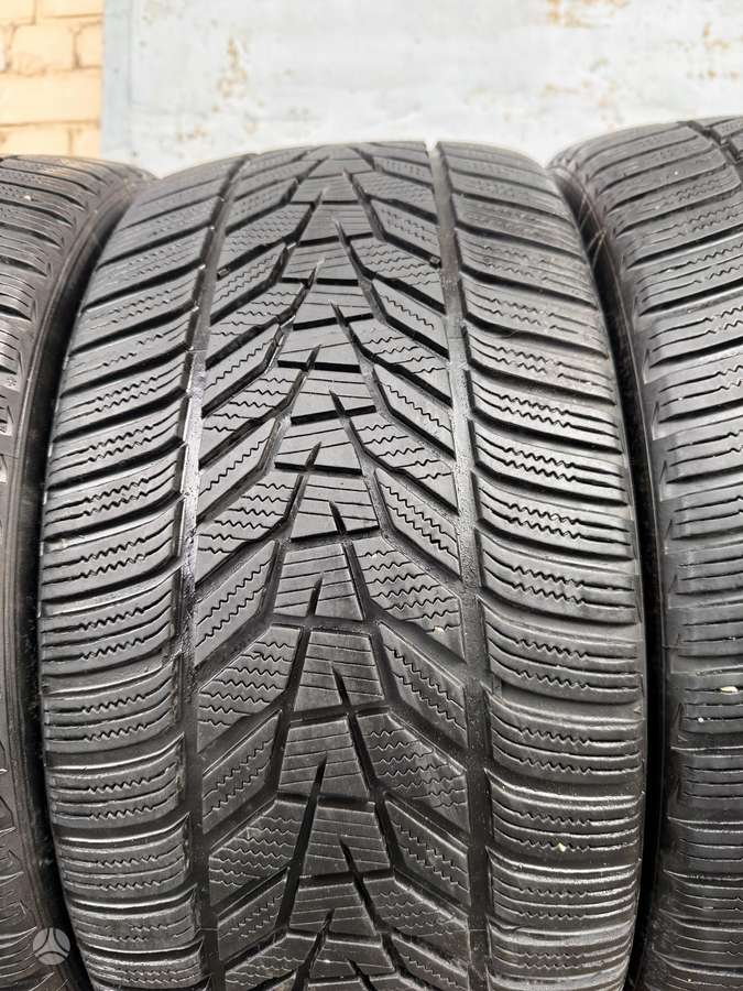 Hankook Icept Evo 3, зимние 245/35 R19