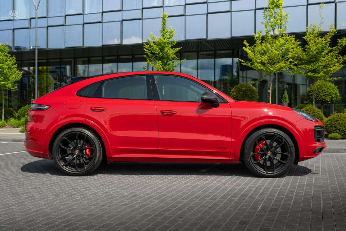 Porsche Cayenne Coupe - 9