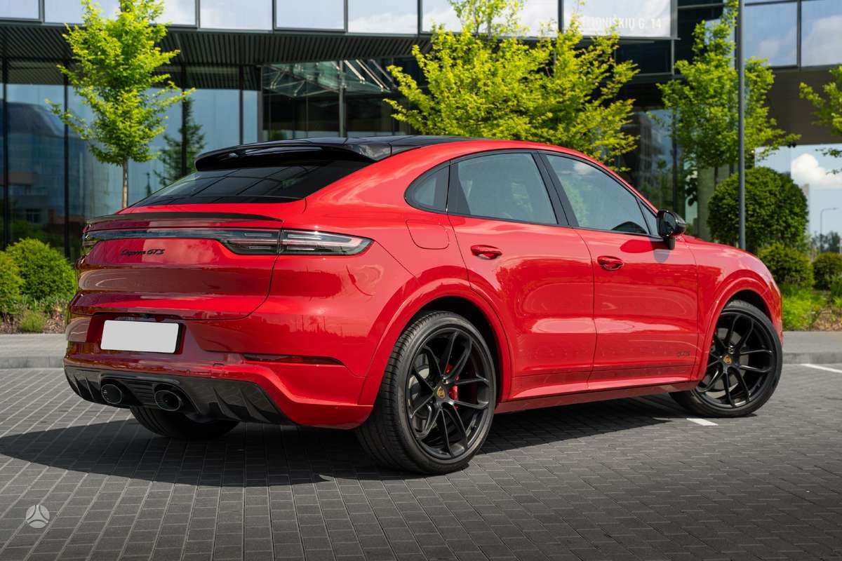 Porsche Cayenne Coupe - 1
