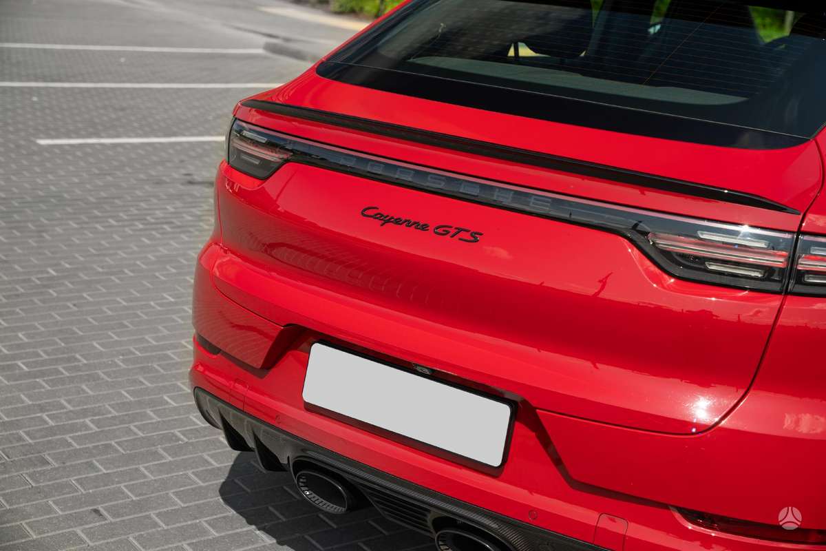 Porsche Cayenne Coupe - 11