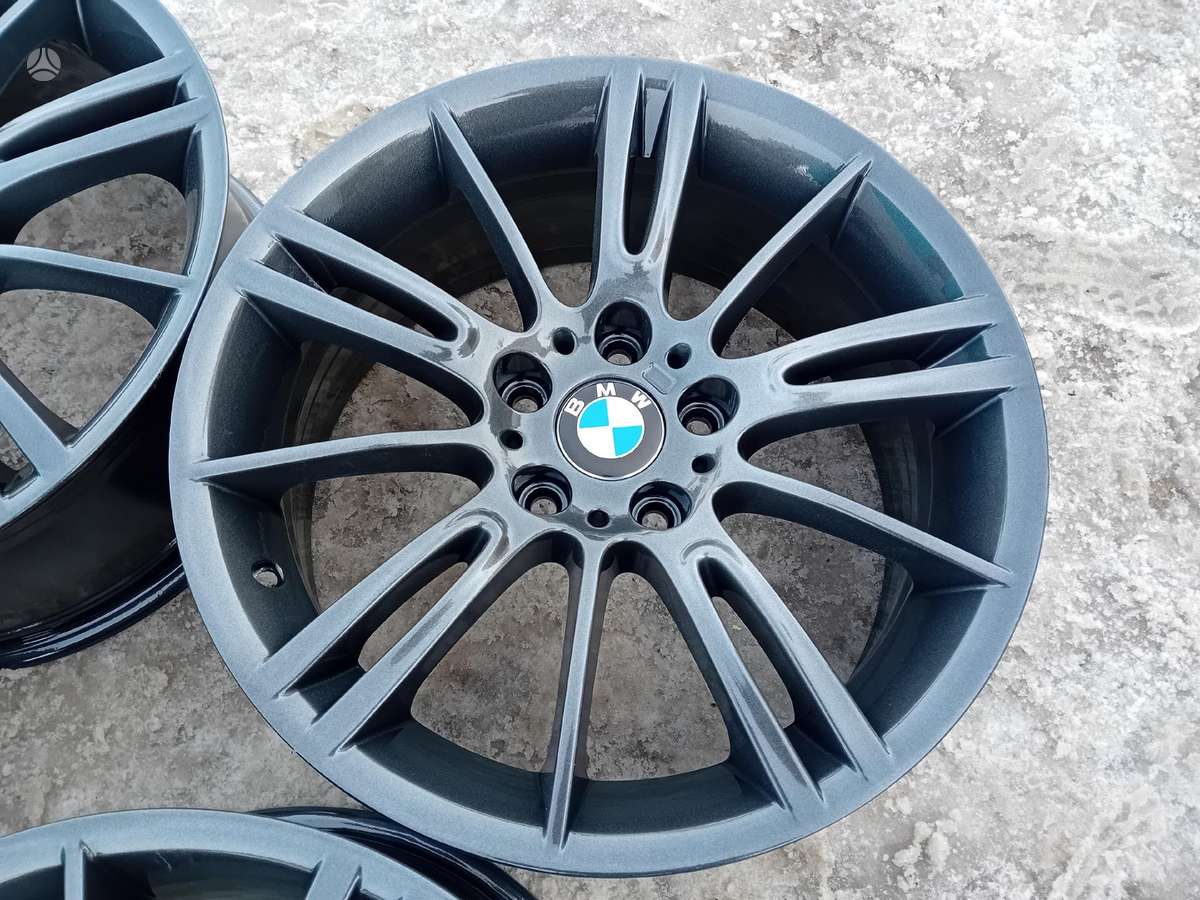 BMW, lengvojo lydinio, R18