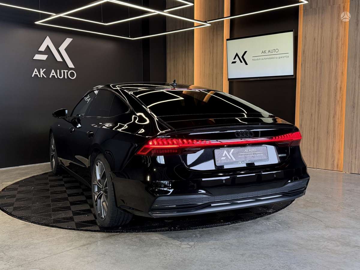 Audi A7, 2.0 l., hatchback