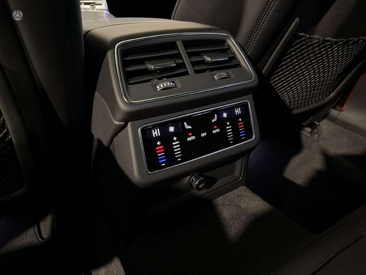 Audi A7, 2.0 l., hatchback