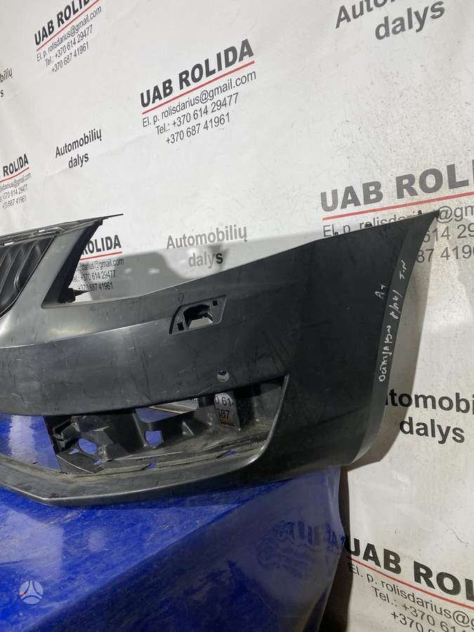 Skoda Octavia body parts