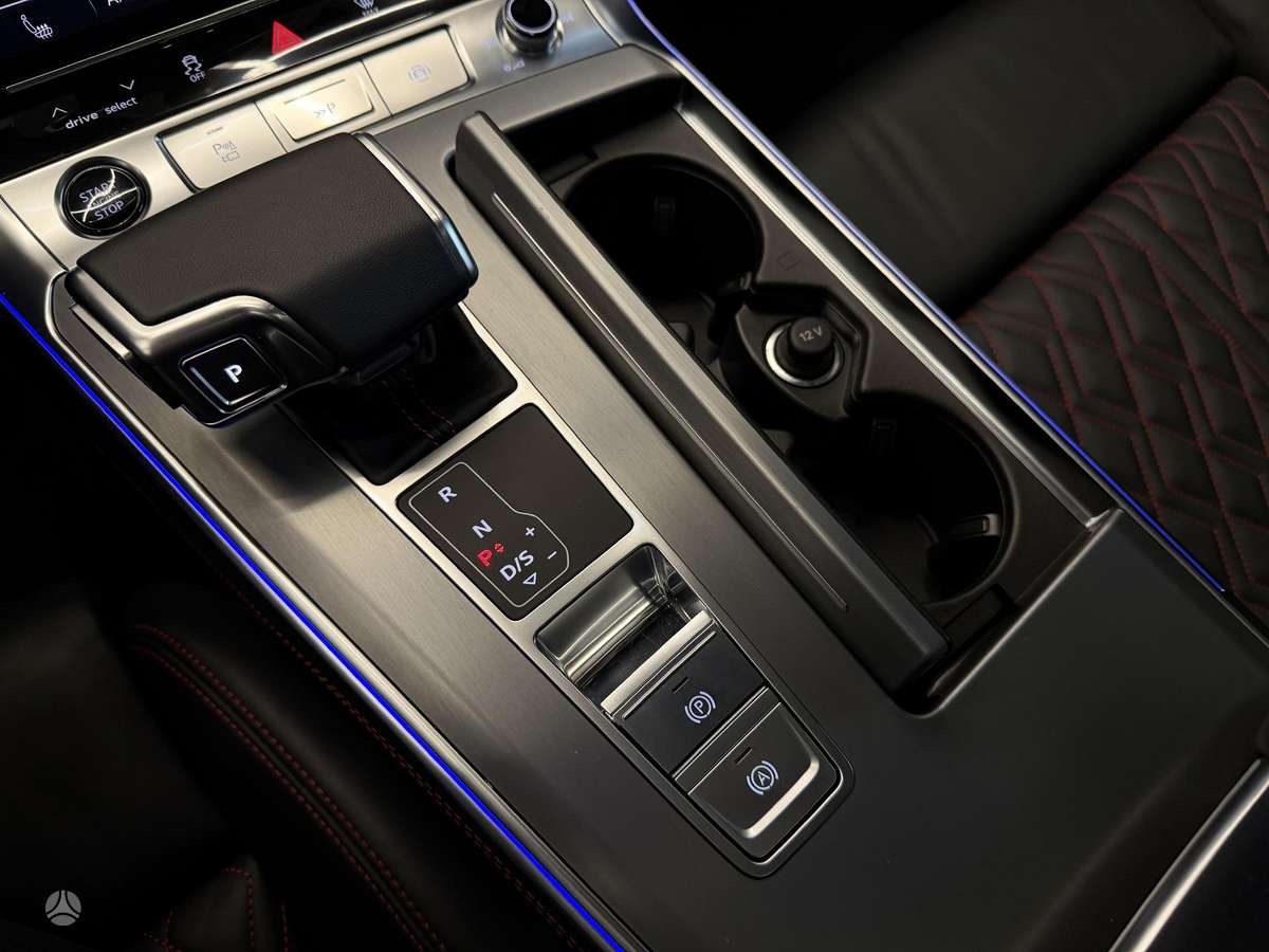 Audi A7, 2.0 l., hatchback