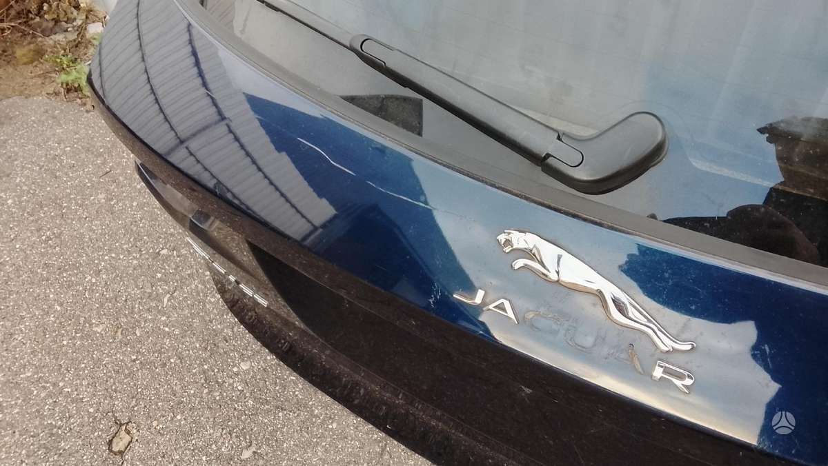 Jaguar F-Pace hood (front, rear)