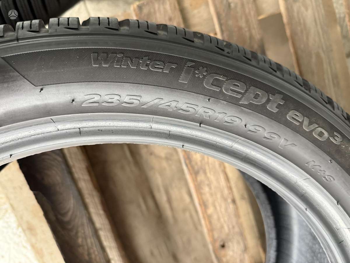 Hankook Winter icept evo3, winter 235/45 R19