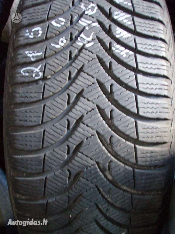 Michelin, vasaras 215/60 R16