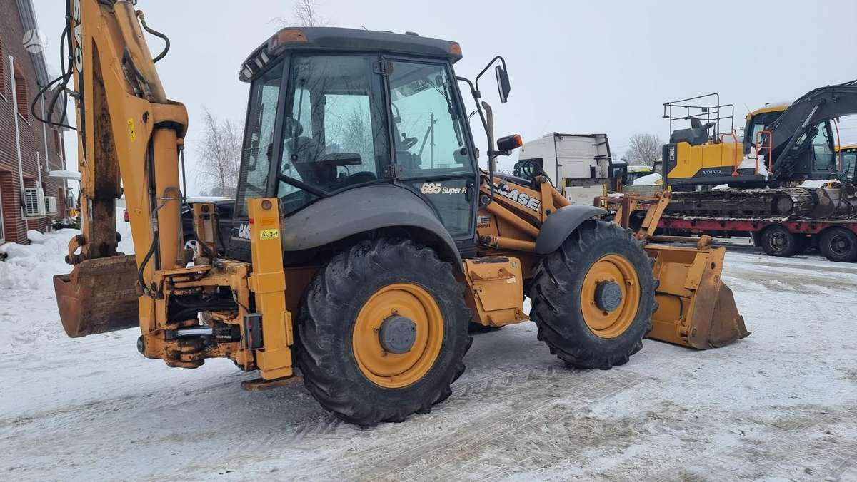 Case 695 SR2-4PS, excavator loader