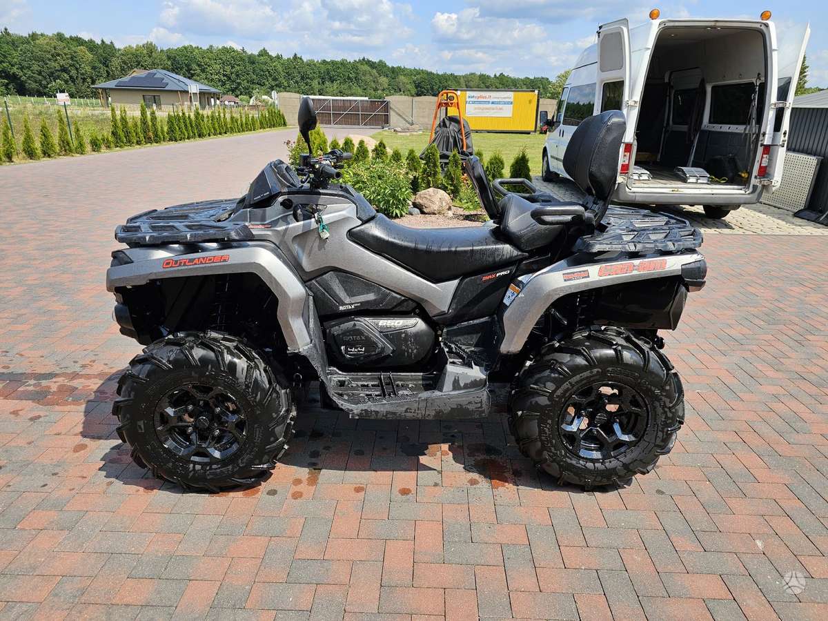 Can-Am Outlander Max, keturračiai