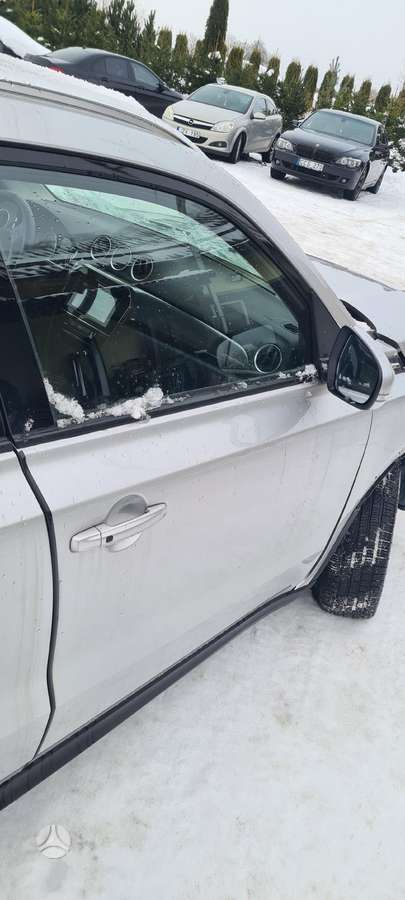 Suzuki Vitara Variklis k15c spalva zcd