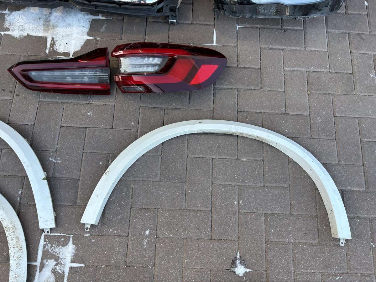 BMW X5 kėbulo dalys