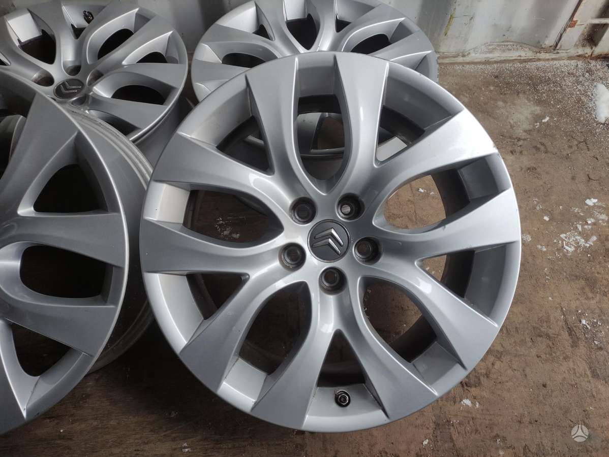 Citroen, light alloy, R18