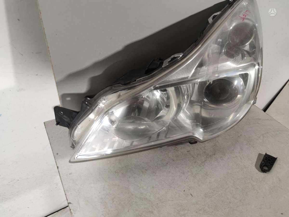 Subaru Legacy, 57704AJ100, bumpers, lights
