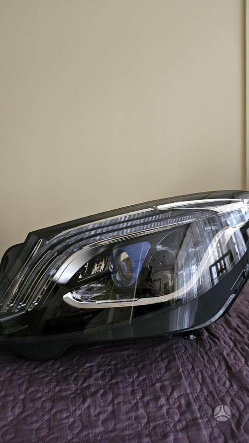 Mercedes-Benz S klasė lights